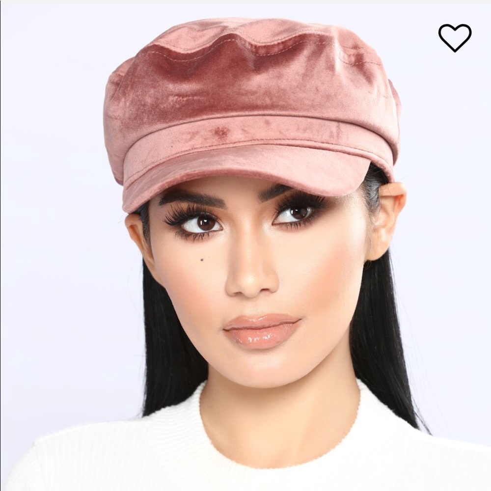 Fashion Nova Velvet Hat Mauve